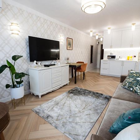 Apartament Zielona Ochota Varsavia Esterno foto